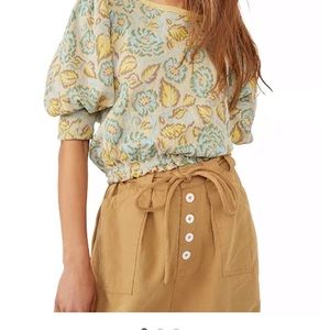 Free People No ordinary top- cut out back size L